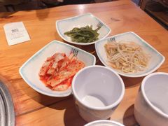 -唯成•韩国炭火烤肉 유성고기