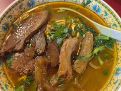 -金杨拉面王小吃面馆·牛三宝面·红烧牛肉粉