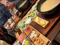 -银米·云南传统过桥米线(双廊黑金冠店)