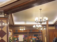 -山城年华老火锅(玉林店)