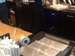 -星巴克臻选(成都来福士店)