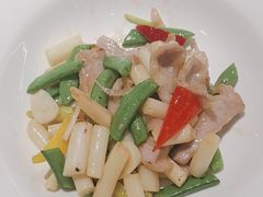 -港丽餐厅(正大店)
