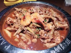 牛蛙煲-胖哥俩肉蟹煲(湖滨银泰in77店)