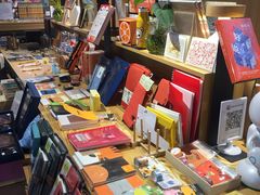 -百新书局(尚悦湾店)