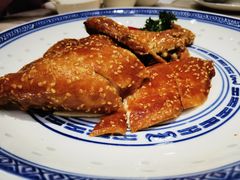 -香港百合居(LCM置汇旭辉广场店)