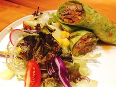 -POKEE VIA&Brunch·维娅(重庆来福士店)