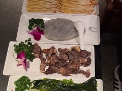 -牛事制造局牛肉火锅(莲岳路店)