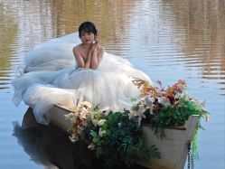 -雪中彩影婚纱摄影·微光艺术中心