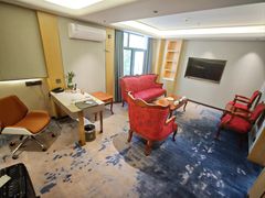 -贝尔大酒店(海拉尔伊仕丹购物广场店)