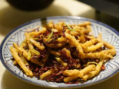 -霄汉牛三鲜湖北砂锅菜(万松园2店)