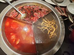 -廖掌柜·重庆鲜货火锅(上海首店)