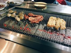 -马路牙子地桌烤肉(工体店)