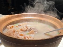 湖莲藕龙骨汤-湘钵钵(雁运家属院店)