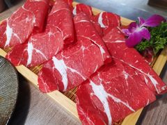 澳洲霜降雪花牛肉-老鼎旺安格斯牛肉火锅(衡艺广场店)