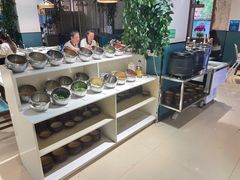 -贵府酸汤牛肉火锅·贵州老字号(飞山街店)