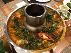 -Chom Cafe and Restaurant