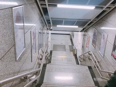 -新南门(地铁站)