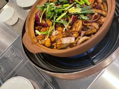 -胡须佬鸡煲四季火锅店(石厦西村直营店)