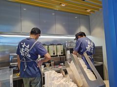 -春丽小马(济南恒隆广场店)
