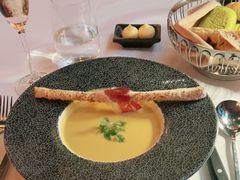 -Kathleen's Waitan 凯圣琳江景西餐厅(外滩店)