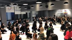 -ISHOW爱秀爵士舞蹈