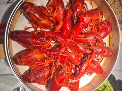 -巴厘龙虾·榜首油焖大虾(音乐学院·沿江酒馆店)