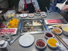 -海底捞火锅(杭州滨江九宜城店)