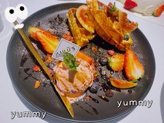 -露露家咖啡店