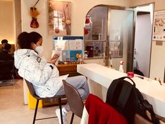 -Fridi Patisserie Cafe