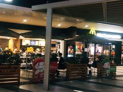 门面-麦当劳(宜安广场店)