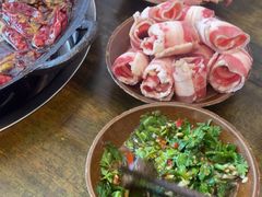 -黄潇洒老火锅(九眼桥宏济巷店)