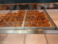 -读酥世家(松江新城地铁站店)