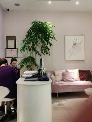 -孔雀手美甲美睫护理