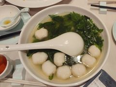 -满江红四季餐厅 · 国家五钻级酒家(新纪元大酒店店)