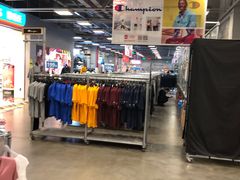 -上品折扣(回龙观店)
