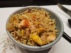 铁板蒜香三文鱼炒饭-将军日本餐厅·Shogun(厦门马哥孛罗东方大酒店)