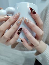 -晨·艺美甲美睫