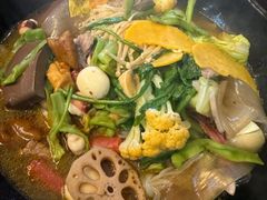 -万记麻辣烫国展总店