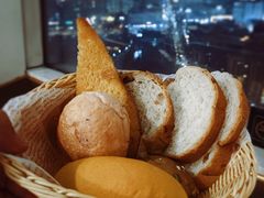 -龙塔云尚西餐厅