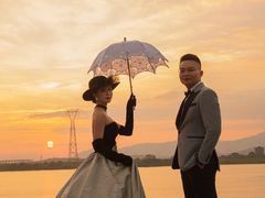 -经典婚纱摄影美学馆·私人定制