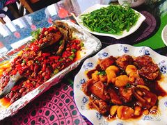 -小厨子私房菜·云南美食店