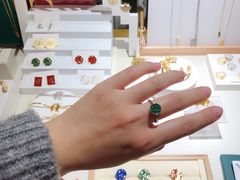 -LADY FAFA(巨鹿路陕西南路路口店)