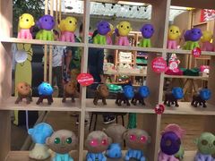 -莓园冰淇淋店