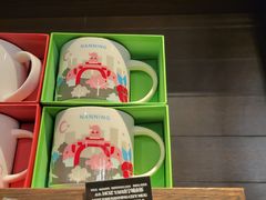 -星巴克(南宁民歌湖店)