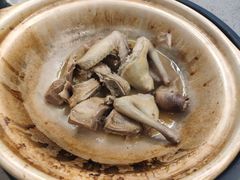 -郑猛记石岐鸽主题餐厅(长江店)