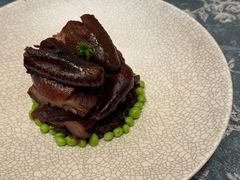 梅干菜烟熏乳鸽-扬州香格里拉·香宫中餐厅