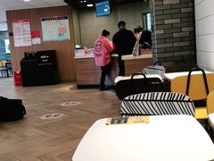 -麦当劳(西站店)
