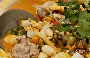 Fish Roe, Fish Bladder, and Pig Brain Hot Pot