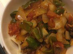 过油肉拉条子-新疆大厦·慕士塔格餐厅