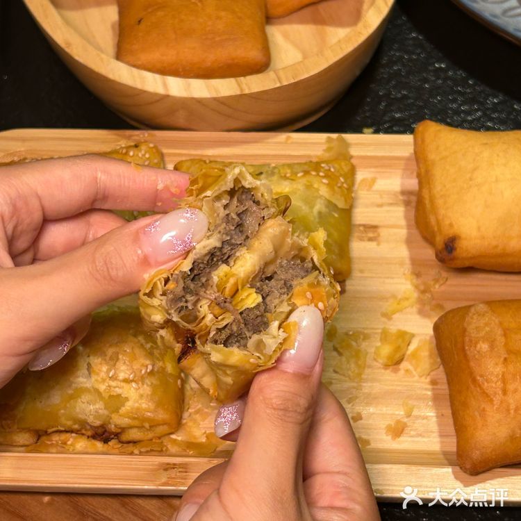 成都！九眼桥！个人觉得无法超越的新疆菜…